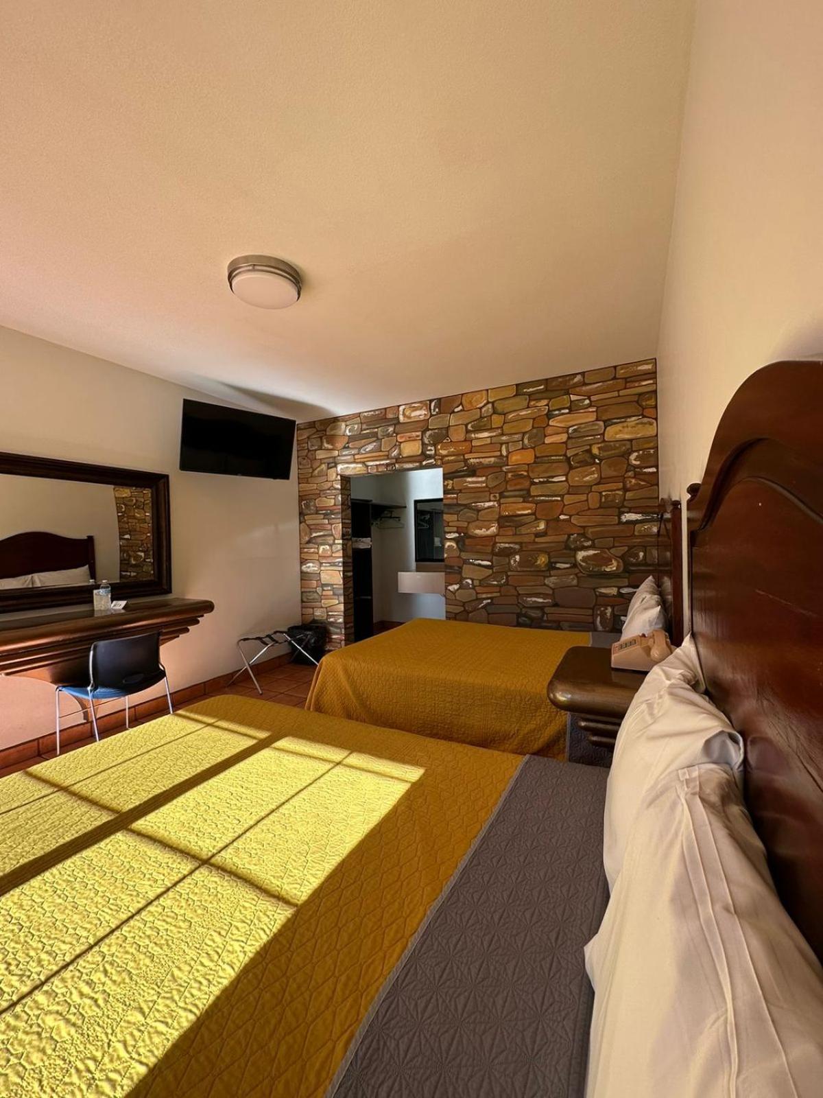 Hotel Colonial De Nogales Nogales  المظهر الخارجي الصورة
